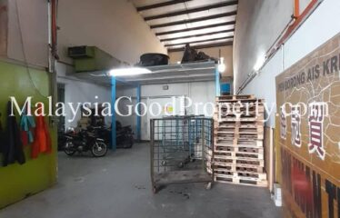 Taman Mount Austin 1.5 Storey Factory For Sale