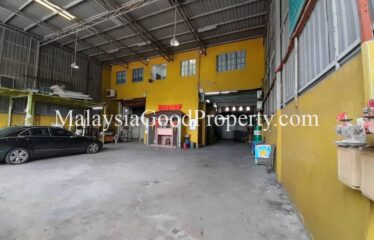 Taman Mount Austin 1.5 Storey Factory For Sale