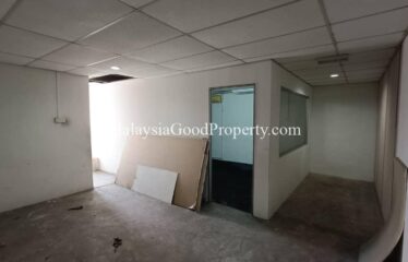 Taman Molek Shop for rent