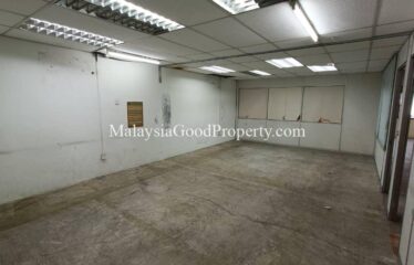 Taman Molek Shop for rent