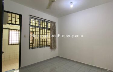 Taman Molek 2 Storey For Sale