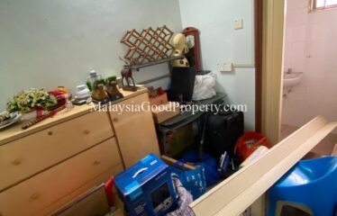 Taman Molek 2 Storey For Sale