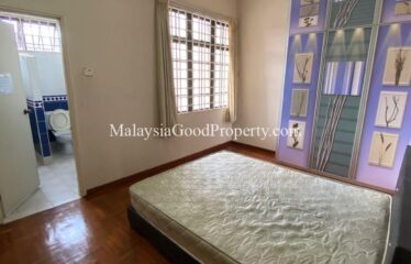 Taman Molek 2 Storey For Sale