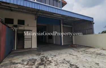 Jalan Tampoi Factory for rent