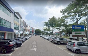 Taman Molek 3 Storey Shoplot For Sale